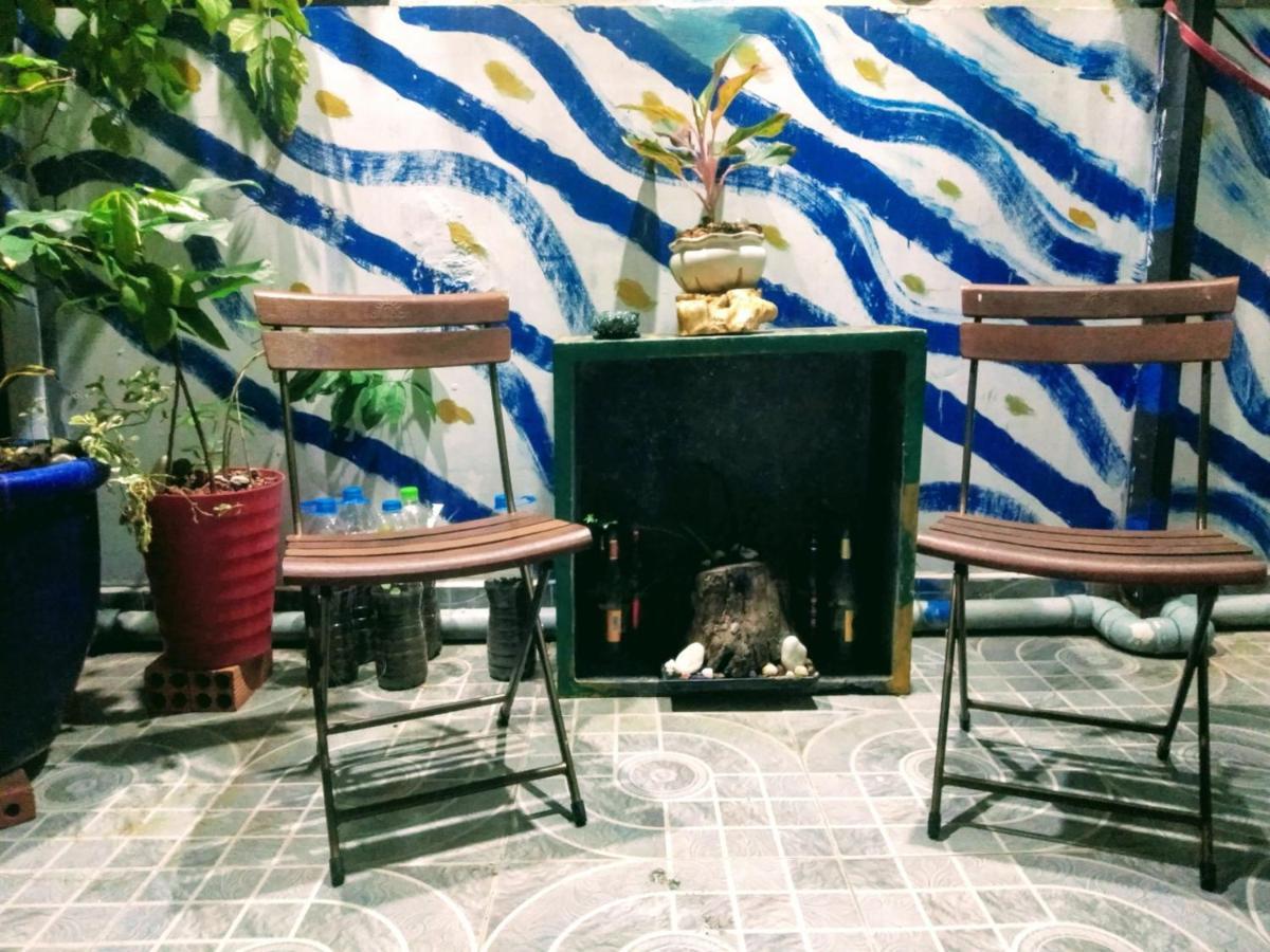 Vuông Tròn homestay Hô Chi Minh-Ville Extérieur photo